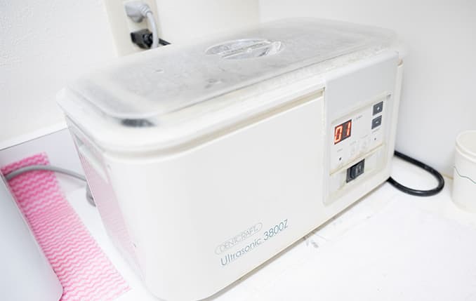 超音波洗浄器のイメージ